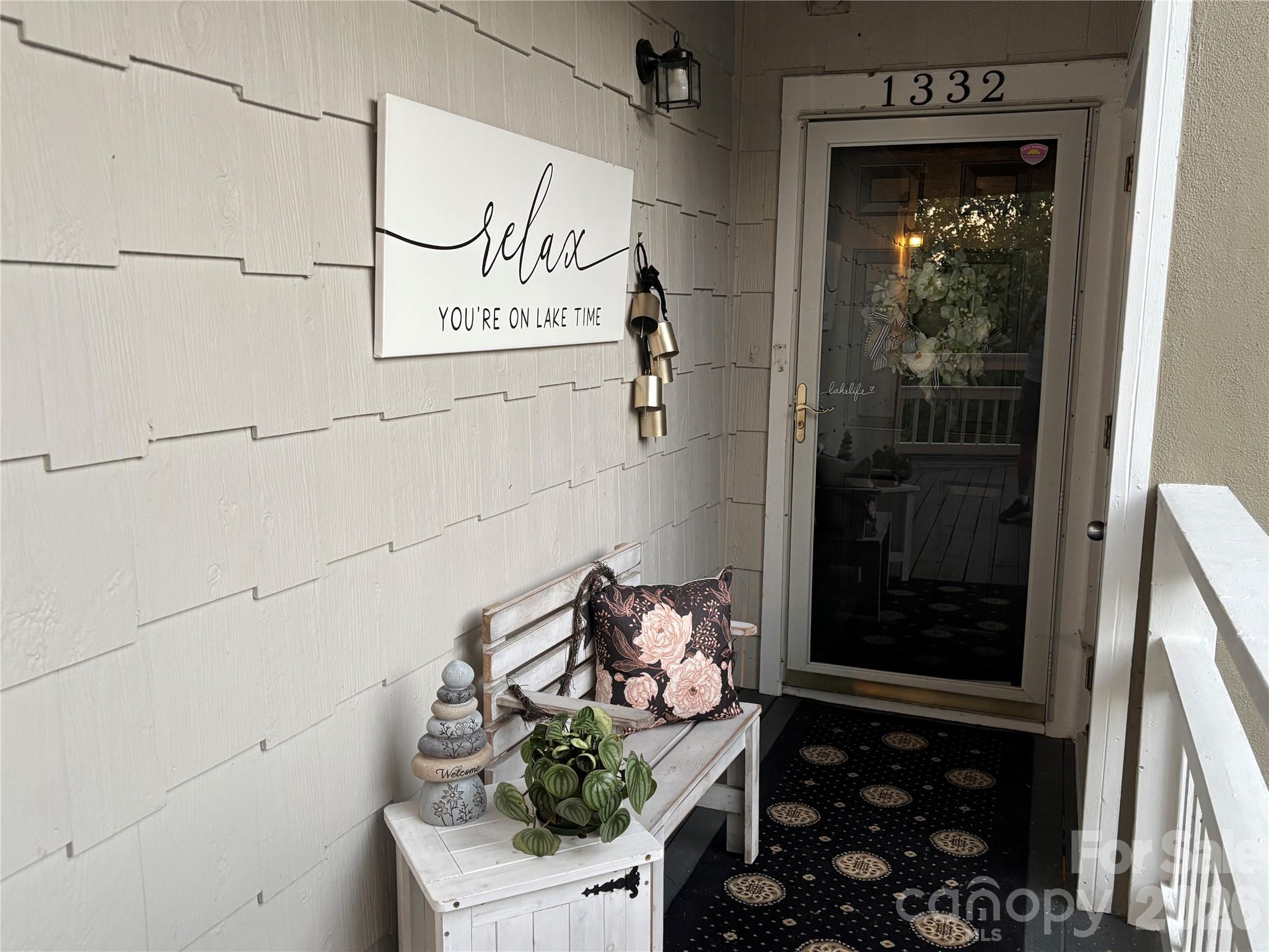 Entry to Lake Norman Waterview and pool - 1332 Torrence Circle, Davidson