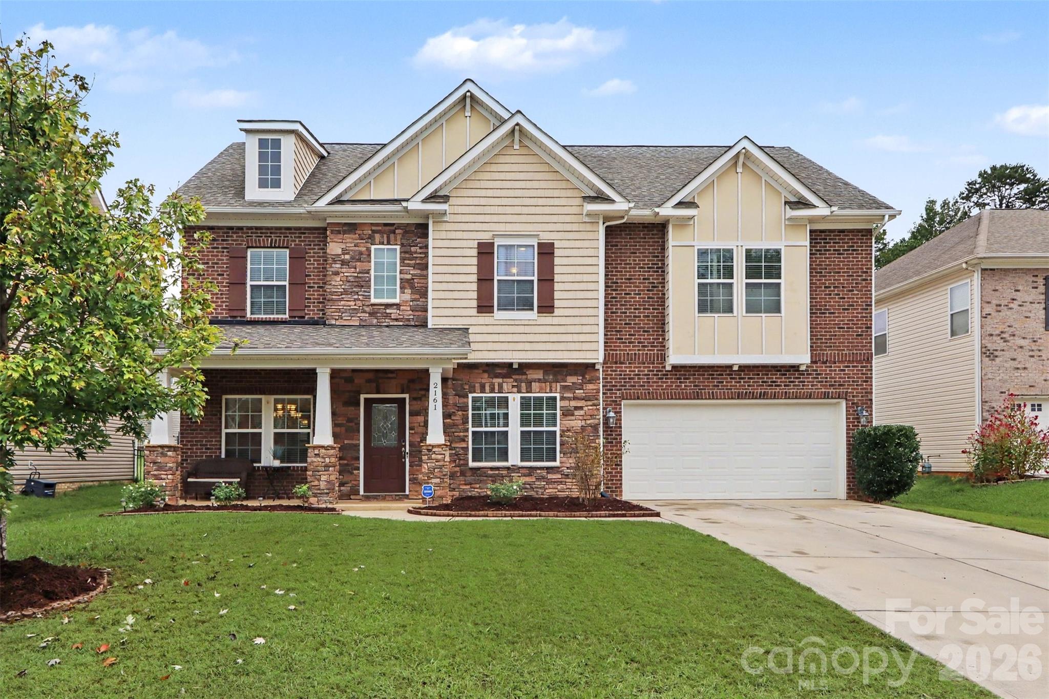 Single Family Residence at 2161 Laurens Drive, Concord, photo 2 of 29