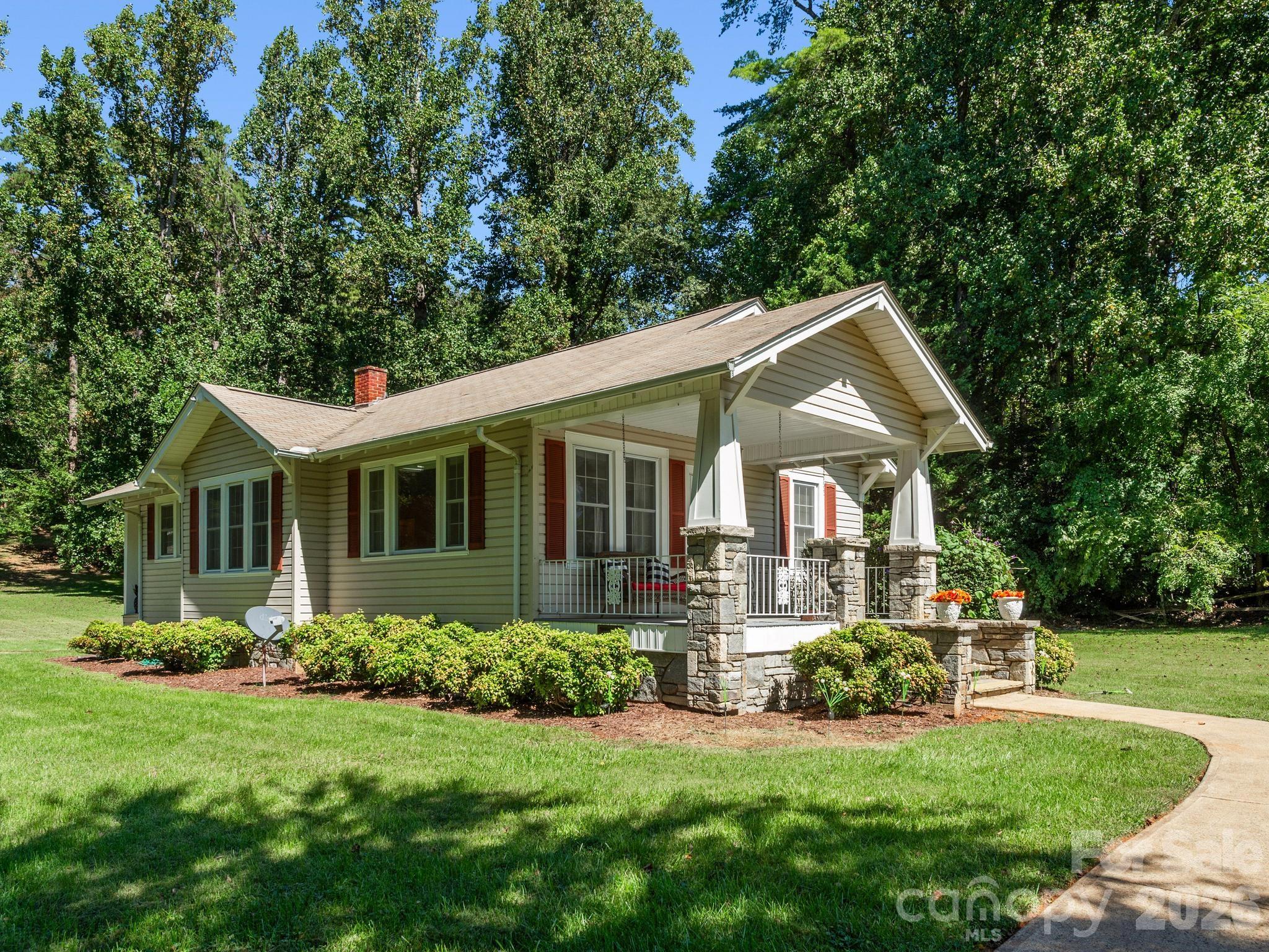 Side View - 1308 Charlotte Highway, Fairview