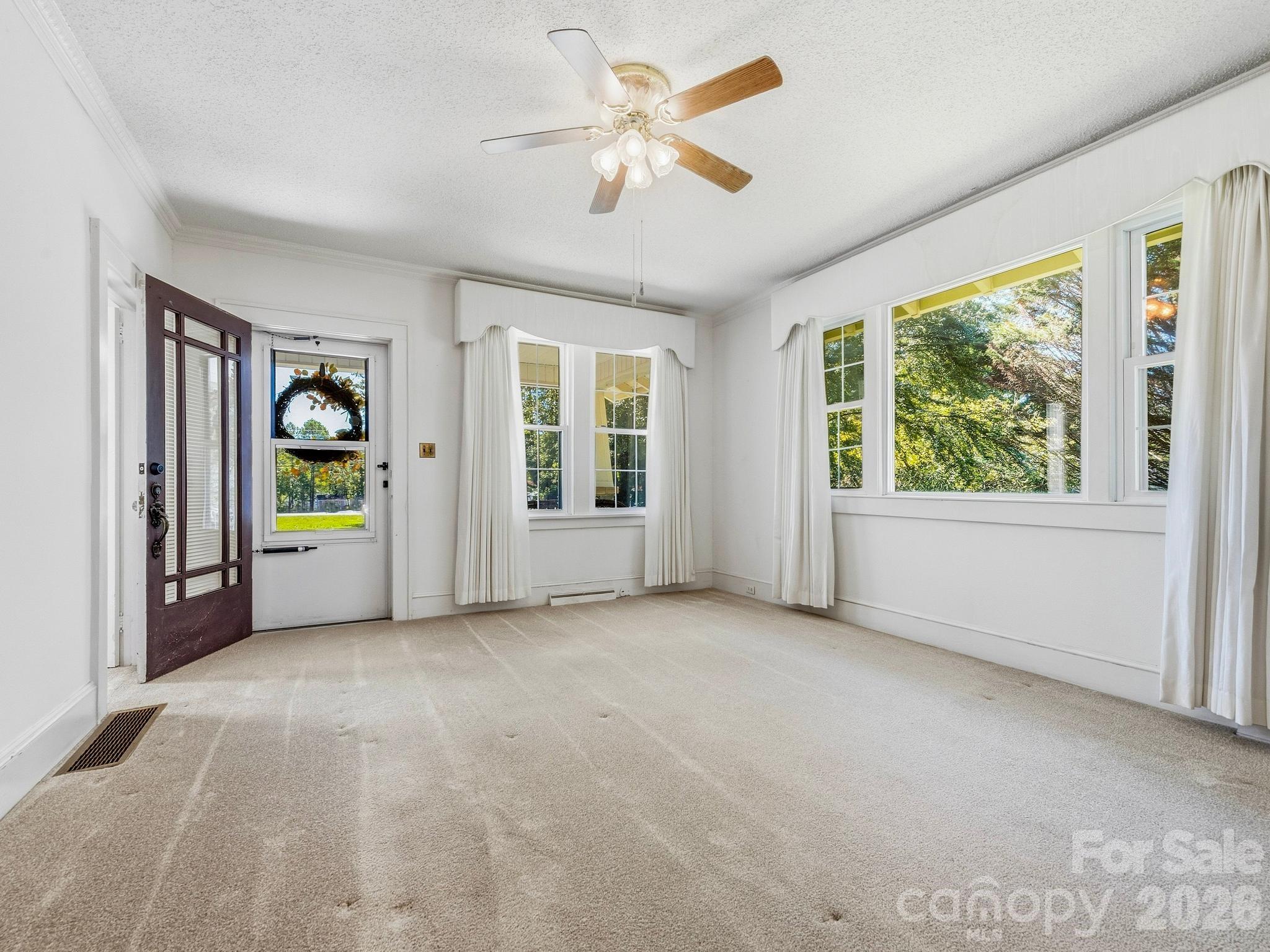 Single Family Residence at 1308 Charlotte Highway, Fairview, photo 7 of 36