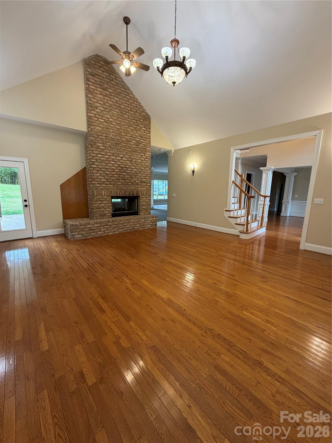 Single Family Residence at 137 Wildwood Cove, Mooresville, photo 5 of 48