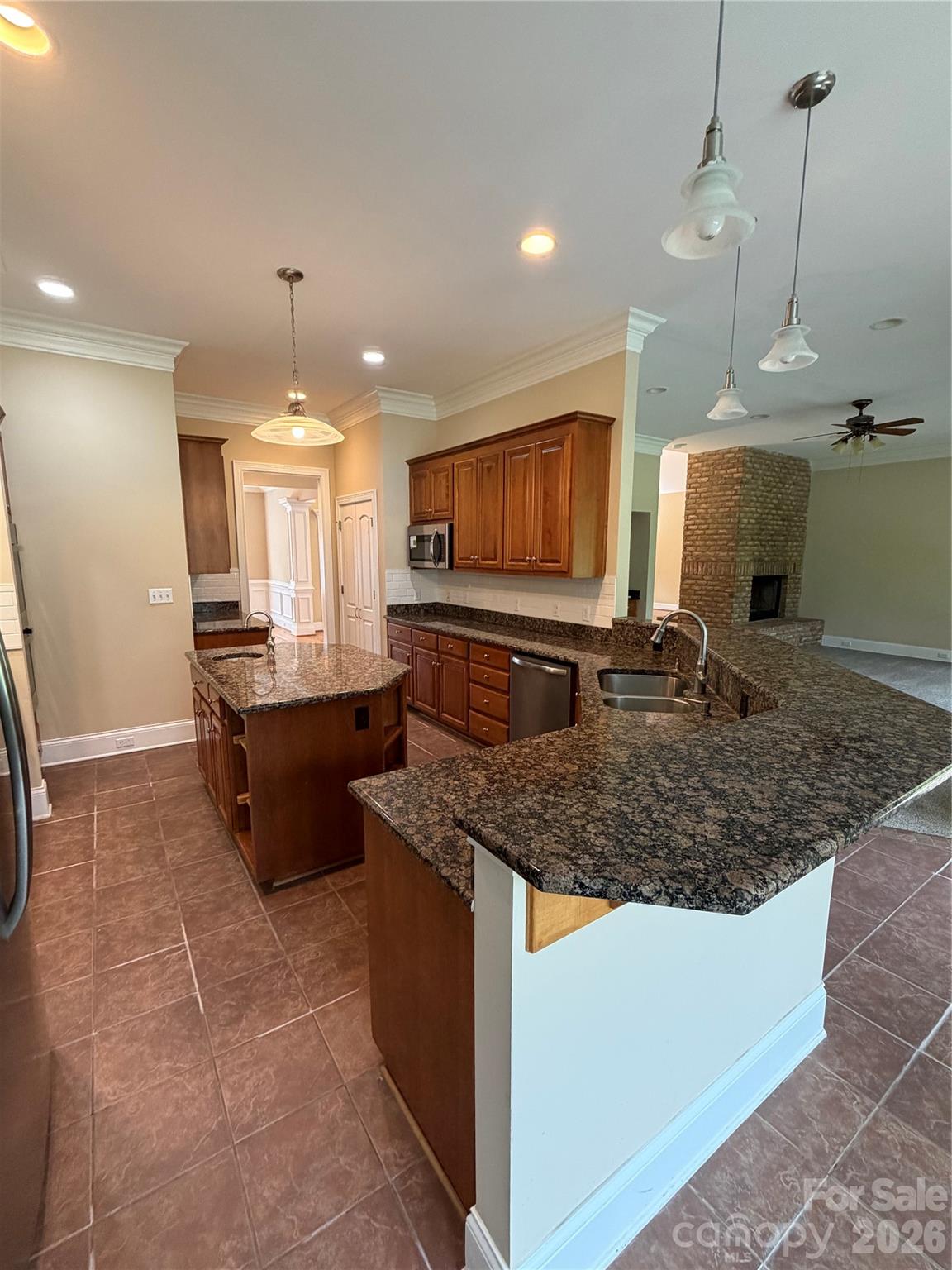 Single Family Residence at 137 Wildwood Cove, Mooresville, photo 21 of 48