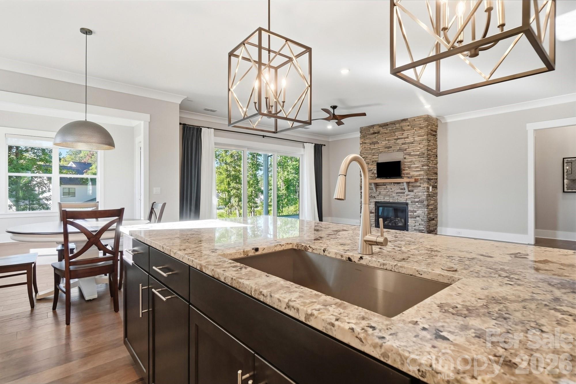 Single Family Residence at 14015 Camden Close Circle, Huntersville, photo 11 of 46
