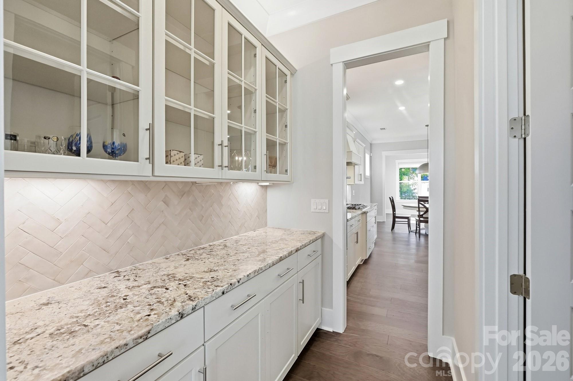 Single Family Residence at 14015 Camden Close Circle, Huntersville, photo 21 of 46