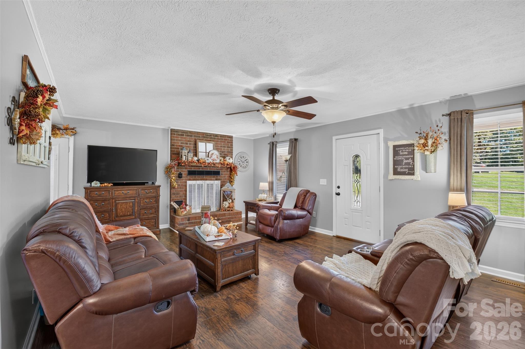 Single Family Residence at 4425 Littlejohn Church Road, Lenoir, photo 6 of 26