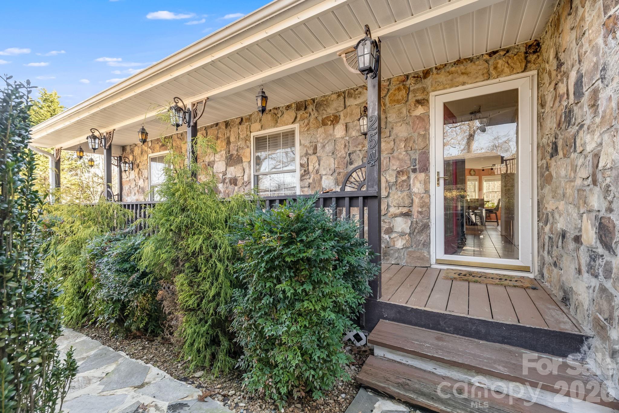 Single Family Residence at 254 Jupiter Road, Weaverville, photo 4 of 47