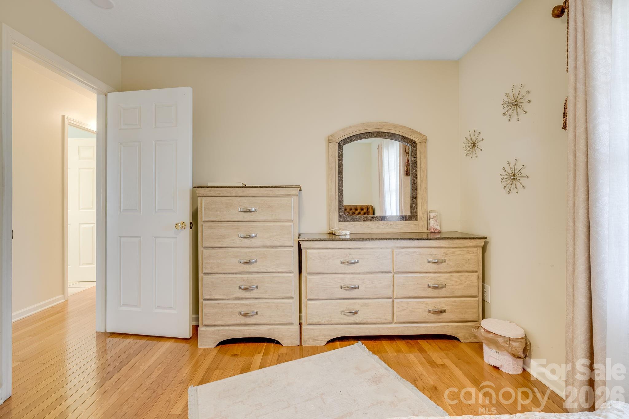 Single Family Residence at 254 Jupiter Road, Weaverville, photo 20 of 47