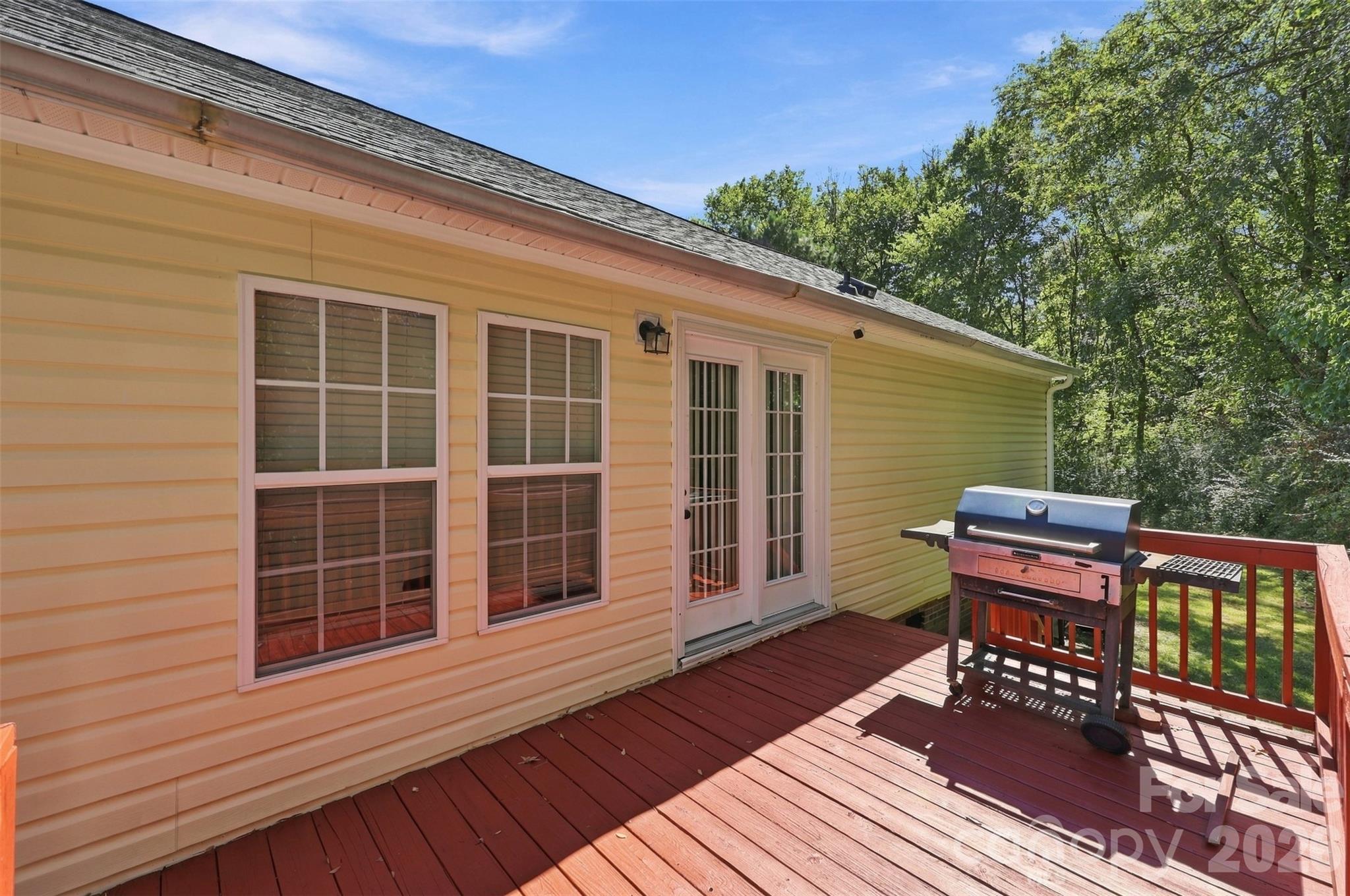 Single Family Residence at 455 Castlewood Circle, Rock Hill, photo 22 of 48
