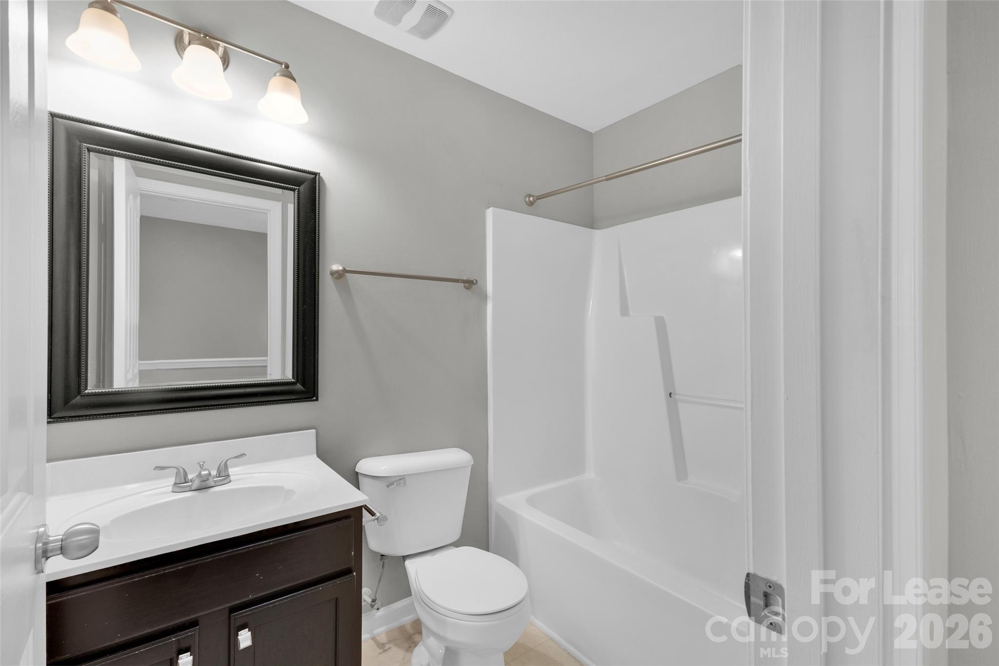 Townhouse at 13450 Delstone Drive, Huntersville, photo 15 of 18