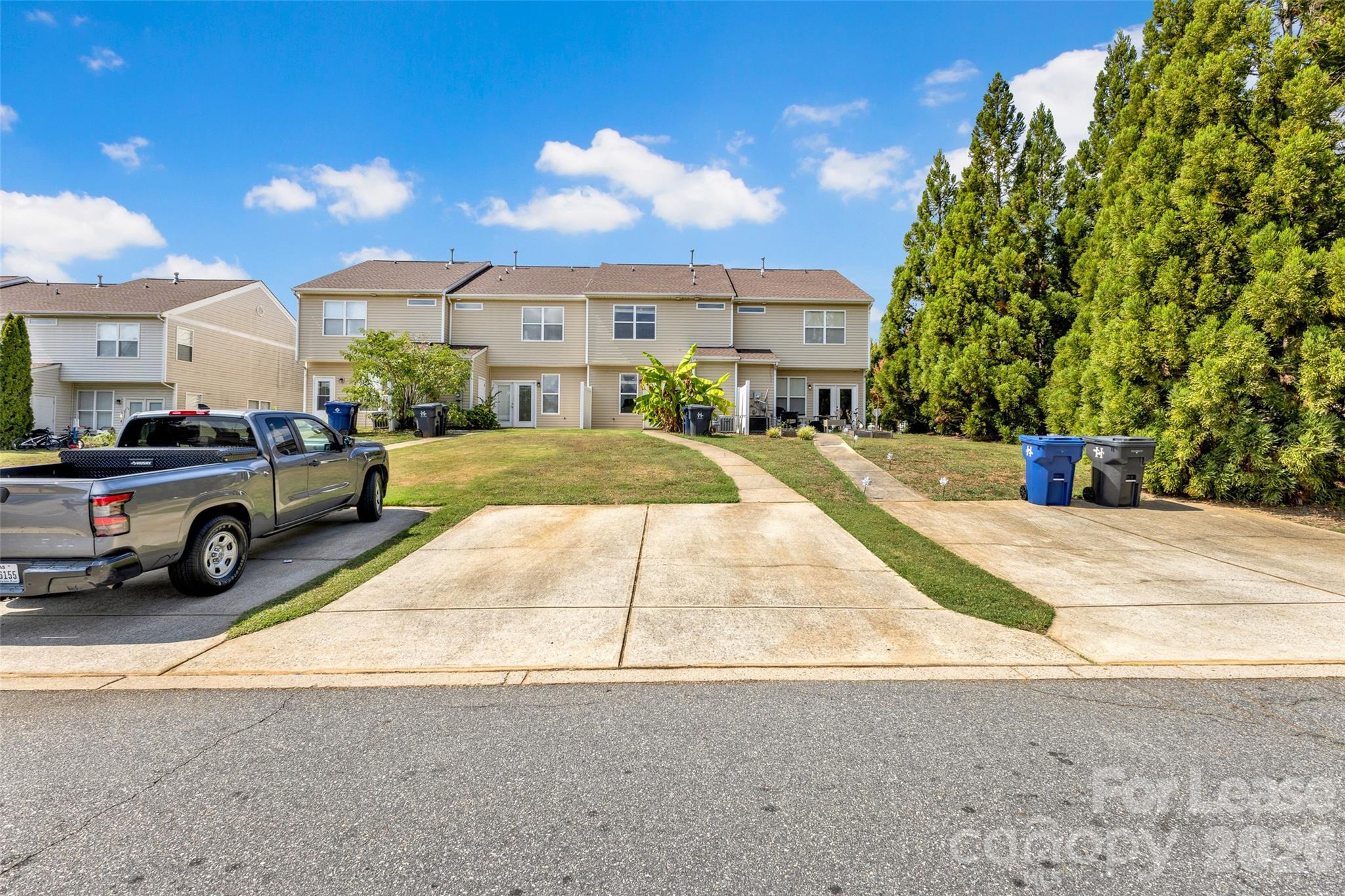 Townhouse at 13450 Delstone Drive, Huntersville, photo 18 of 18