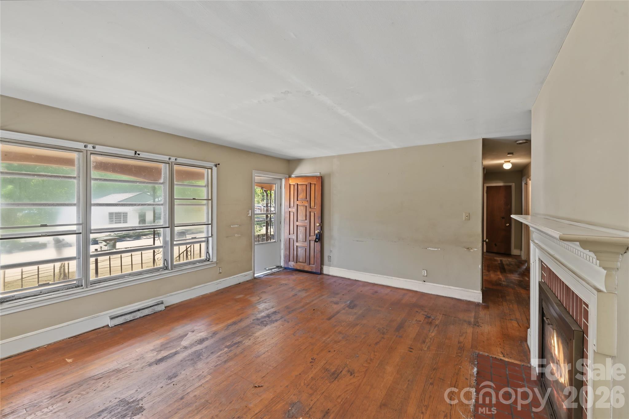 Single Family Residence at 803 S Bragg Street, Monroe, photo 9 of 28