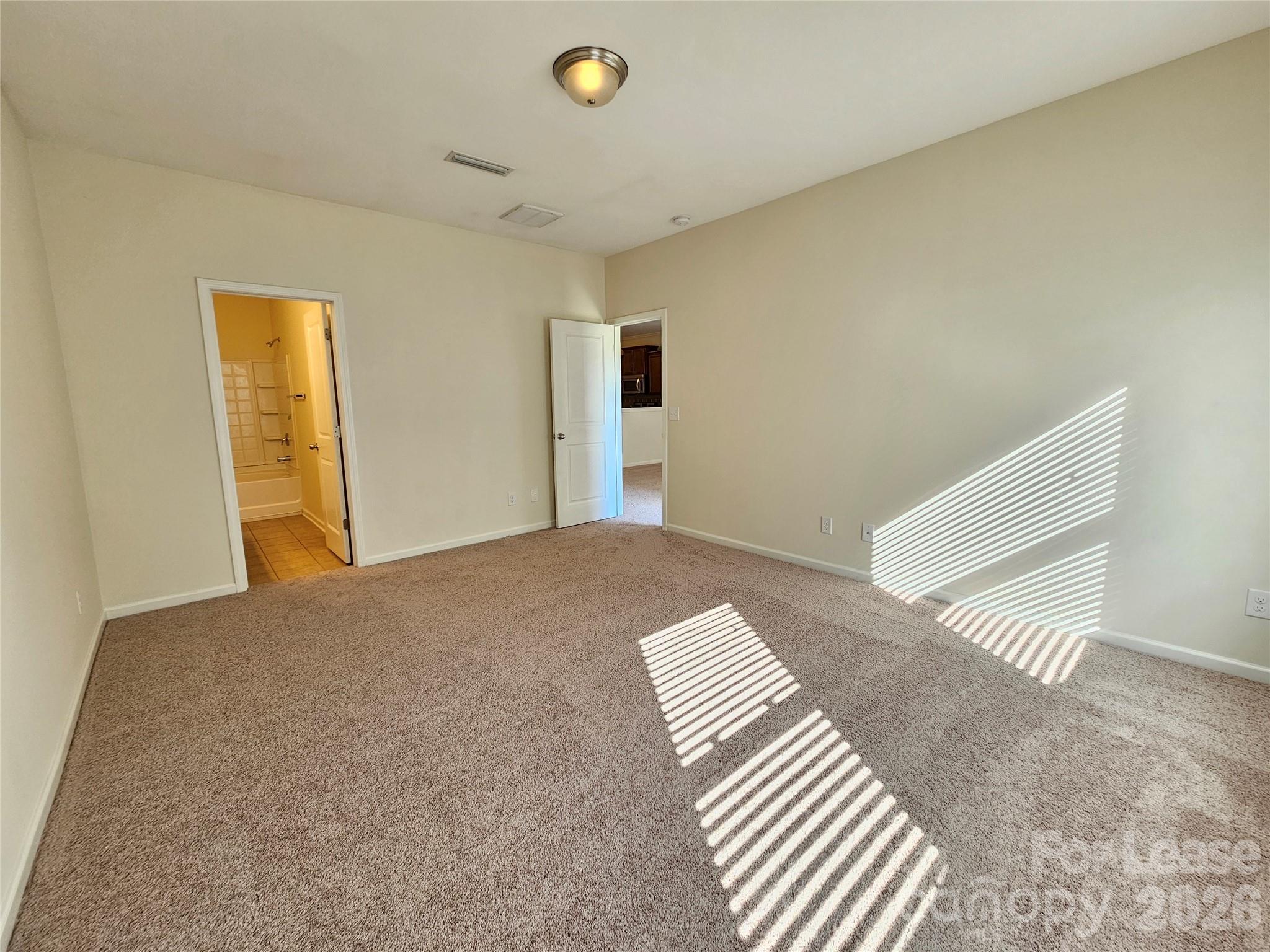 Townhouse at 2824 Hopeton Court, Monroe, photo 9 of 19