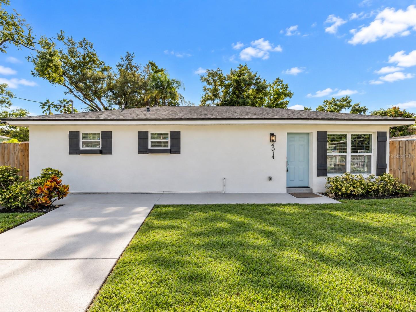 4014 MCLANE DR