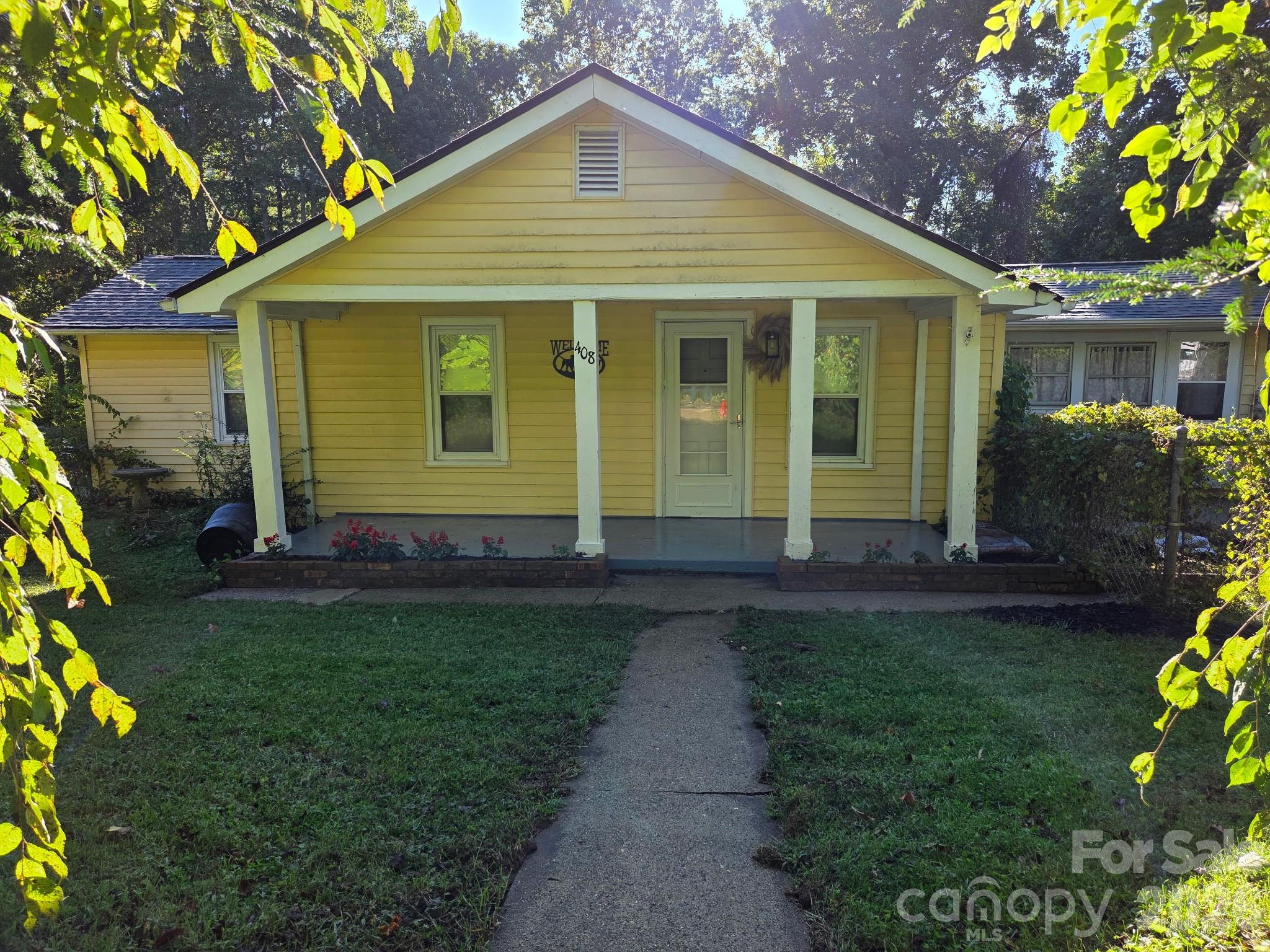 Single Family Residence at 408 McCoy Cove Road, Black Mountain, photo 2 of 37
