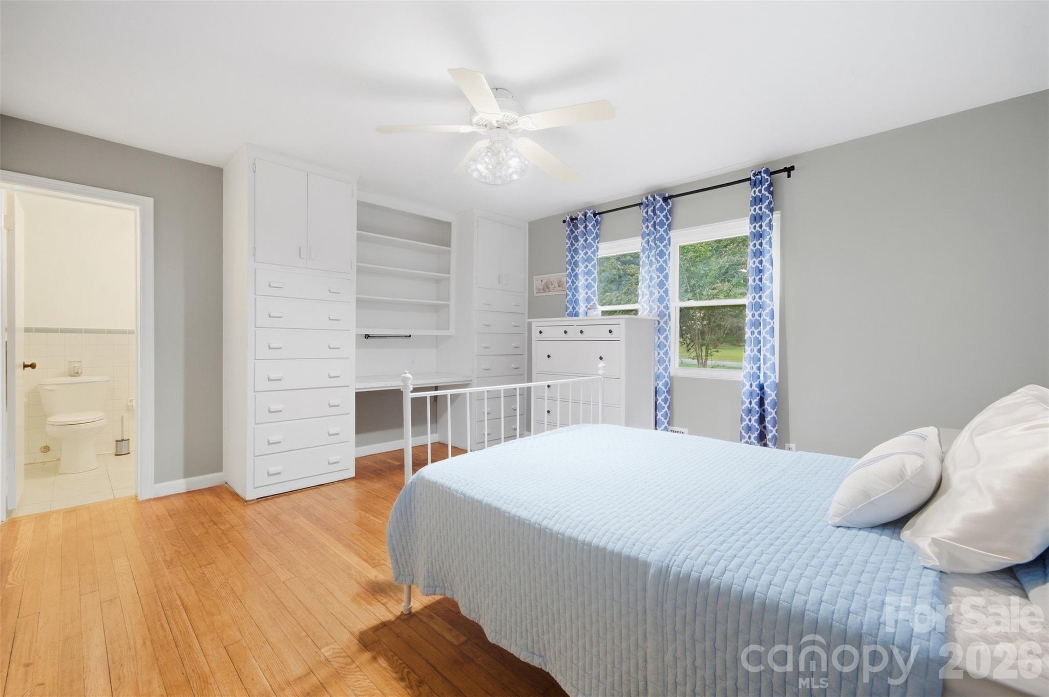 Single Family Residence at 914 Springdale Lane, Gastonia, photo 11 of 26