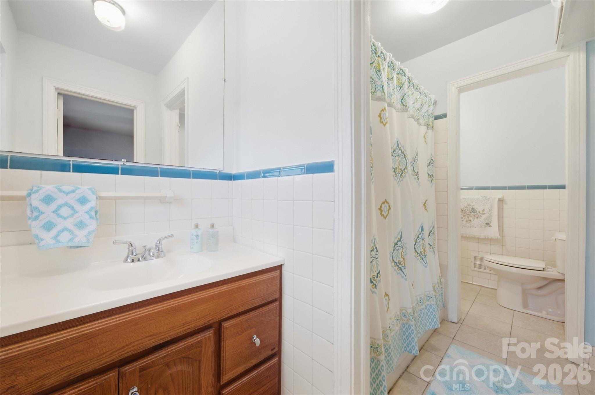 Single Family Residence at 914 Springdale Lane, Gastonia, photo 16 of 26