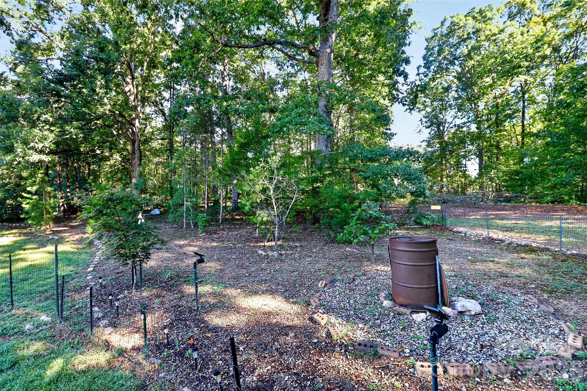Single Family Residence at 2454 Oak Valley Lane, Maiden, photo 39 of 45