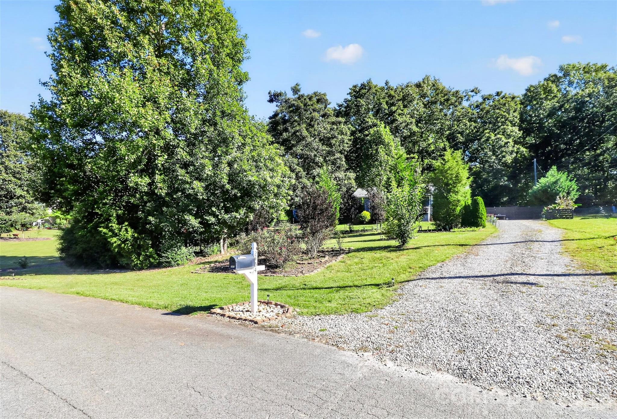 Single Family Residence at 2454 Oak Valley Lane, Maiden, photo 45 of 45