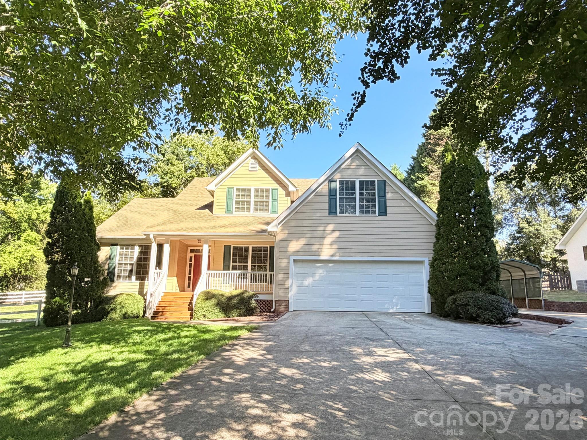 Single Family Residence at 3573 Lake Shore Road S, Denver, photo 2 of 28