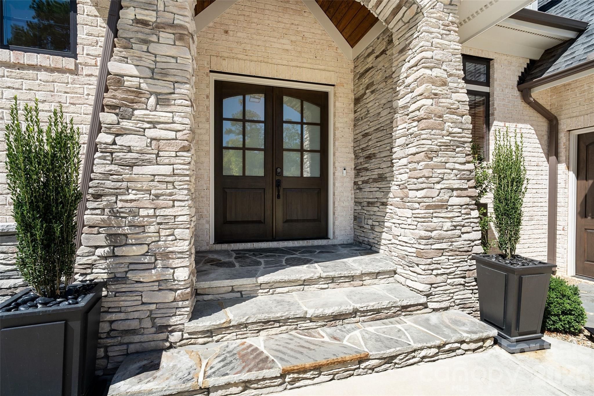 Single Family Residence at 2111 Brandt Road, York, photo 6 of 44