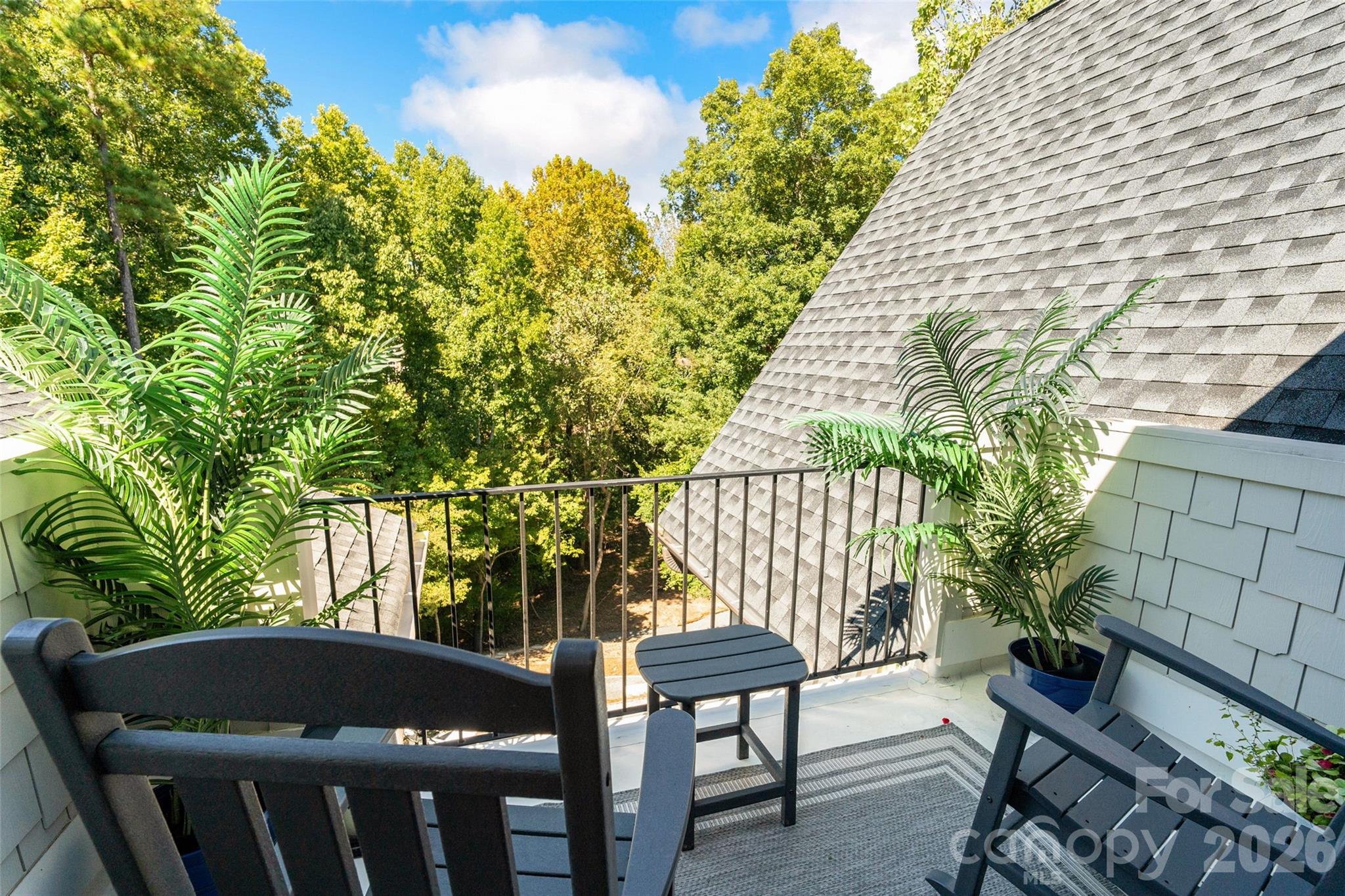 Porch off of office - 2111 Brandt Road, York