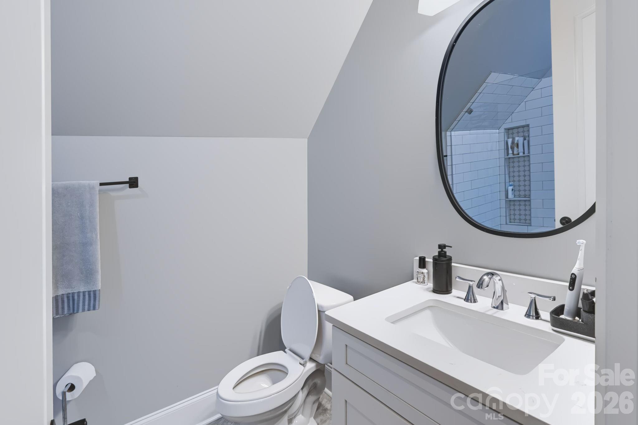 Full Bath - 7001 W Duncan Road, Indian Trail