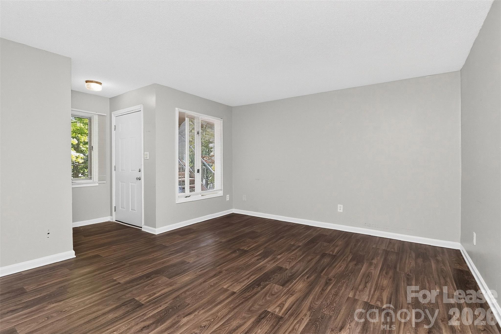 Condominium at 2026 Harvest Lane, Charlotte, photo 5 of 31