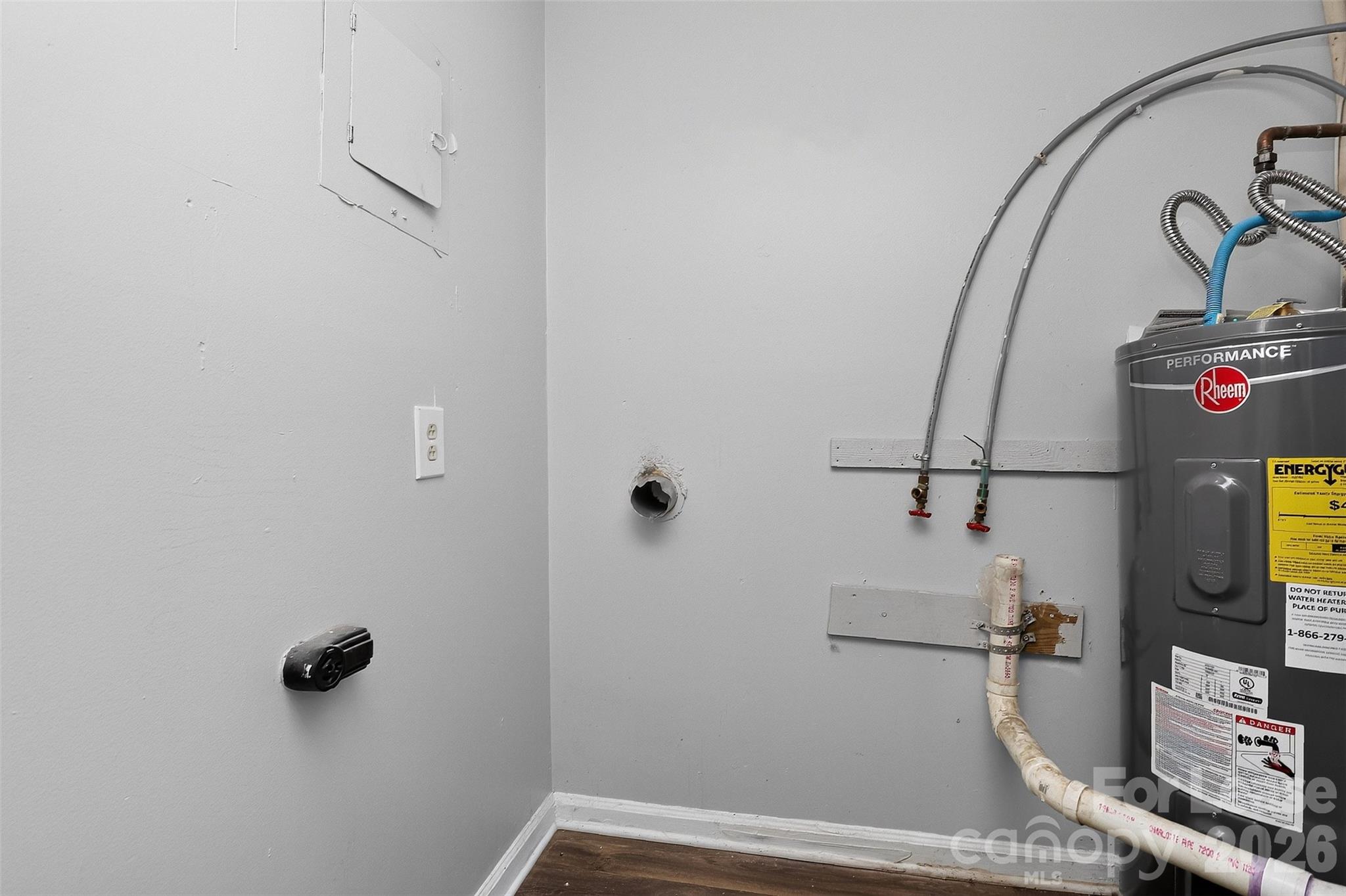 Condominium at 2026 Harvest Lane, Charlotte, photo 19 of 31