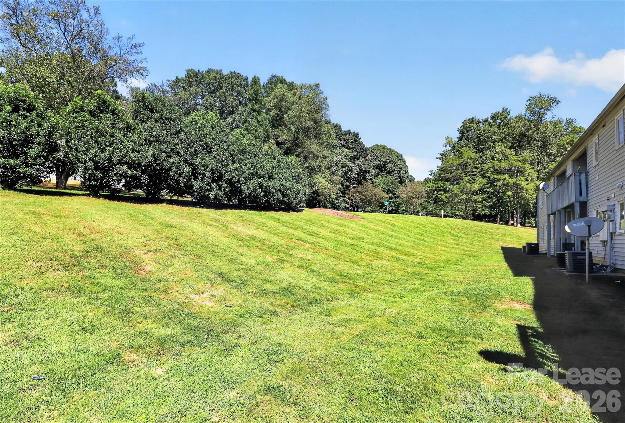 Condominium at 2026 Harvest Lane, Charlotte, photo 30 of 31