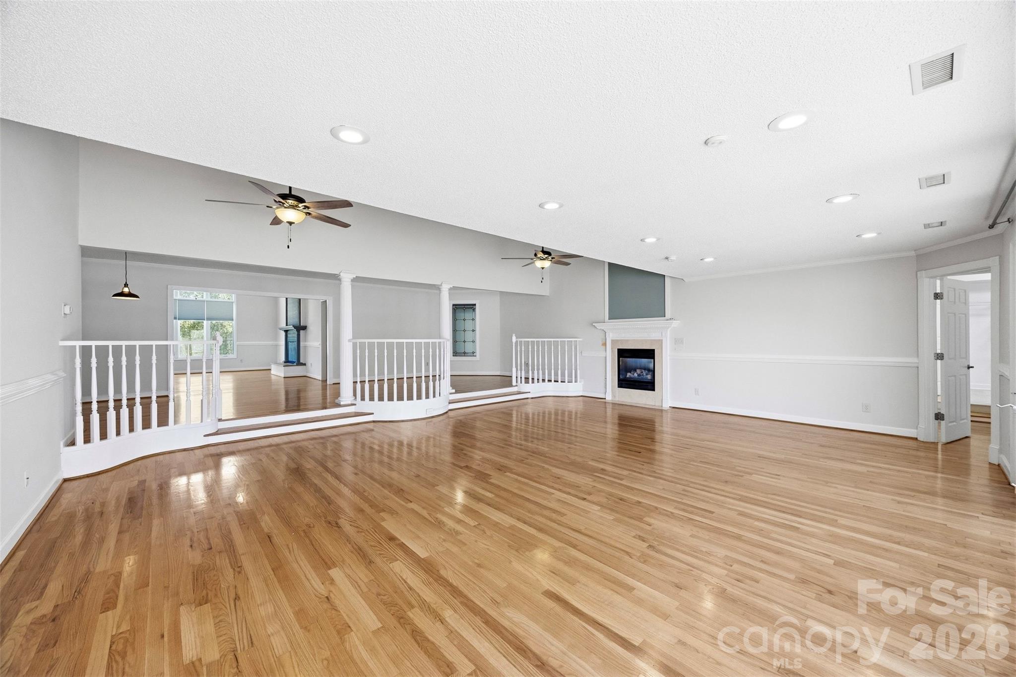 Single Family Residence at 100 Country Creek Drive, Kings Mountain, photo 17 of 48