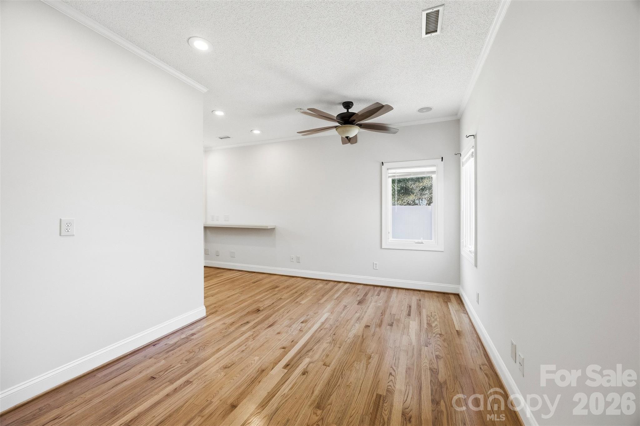 Single Family Residence at 100 Country Creek Drive, Kings Mountain, photo 21 of 48