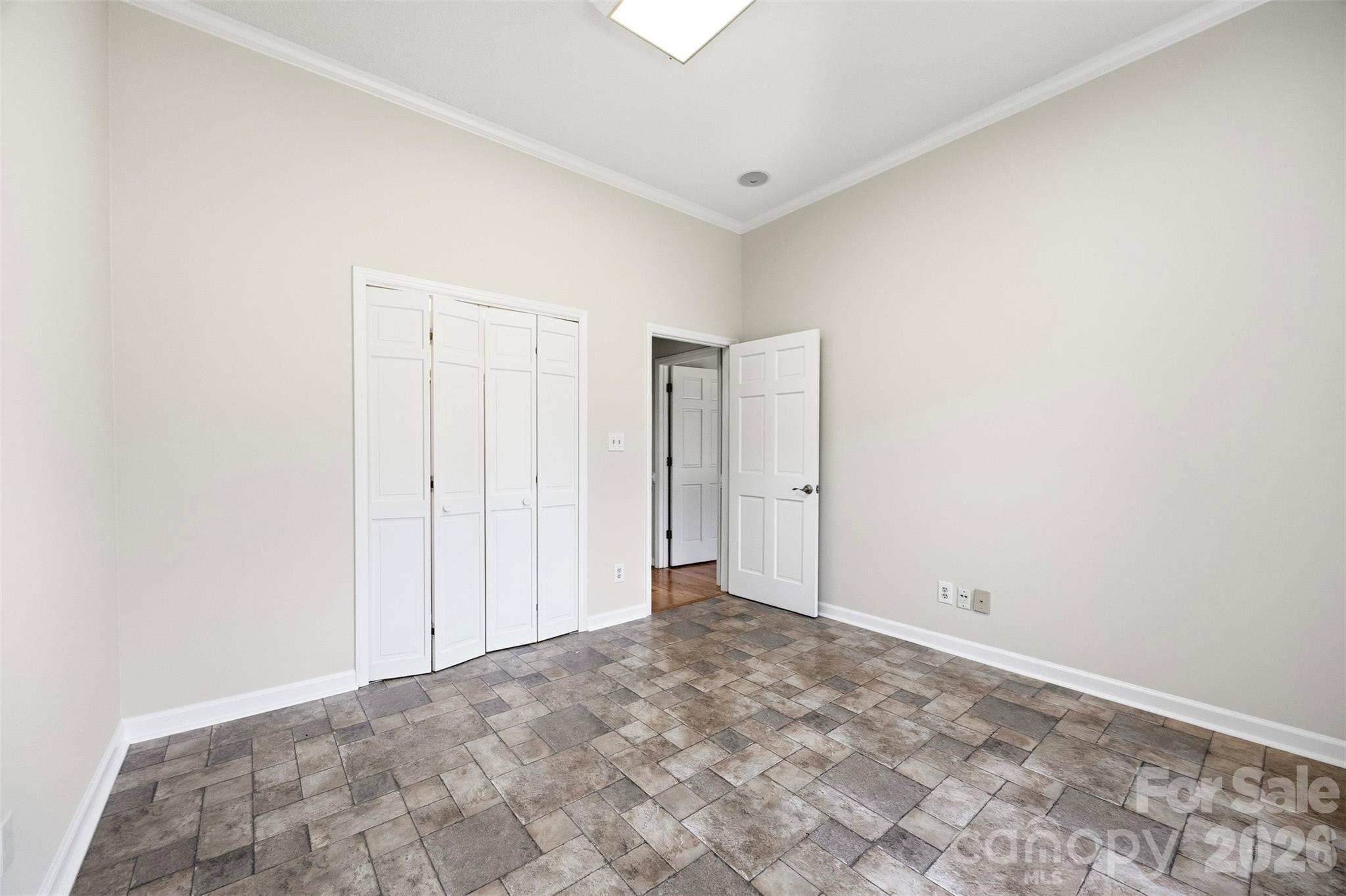 Single Family Residence at 100 Country Creek Drive, Kings Mountain, photo 35 of 48
