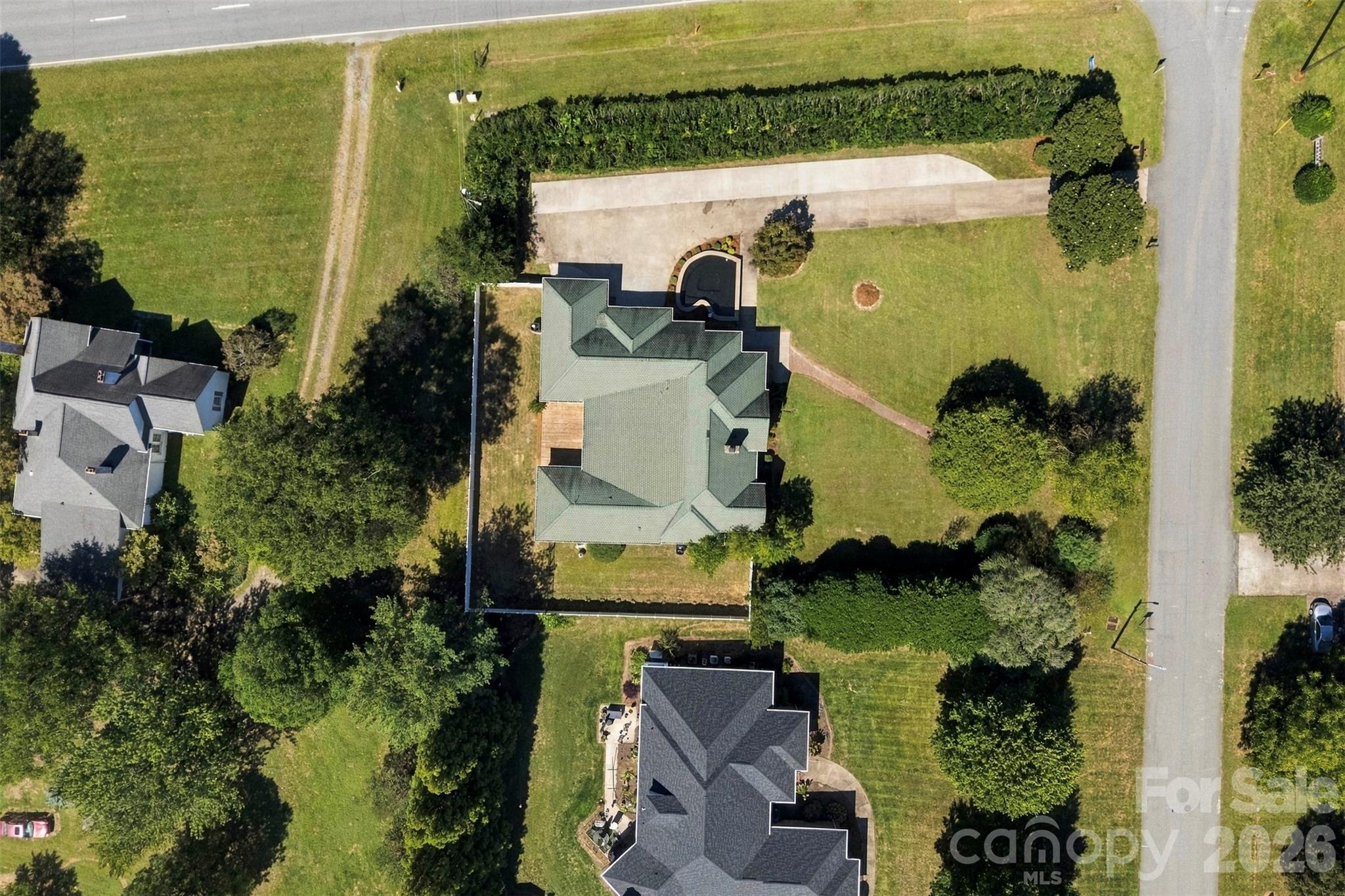 Single Family Residence at 100 Country Creek Drive, Kings Mountain, photo 44 of 48