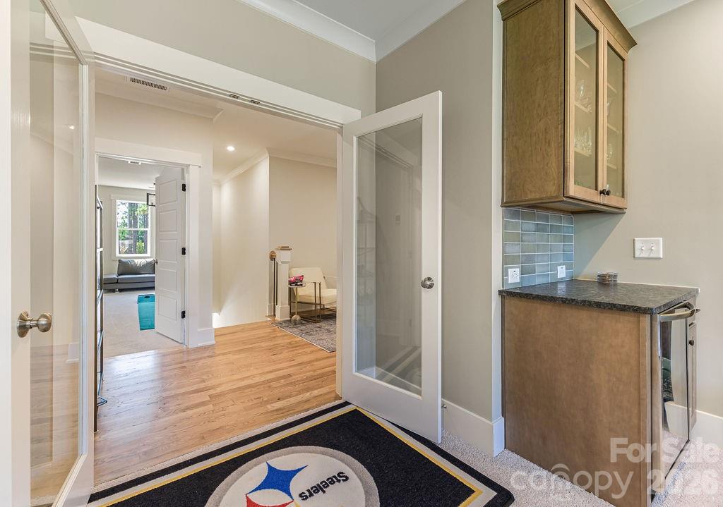 Large Den Area with Half Bath - 16 Bally Bunion Lane, Pinehurst