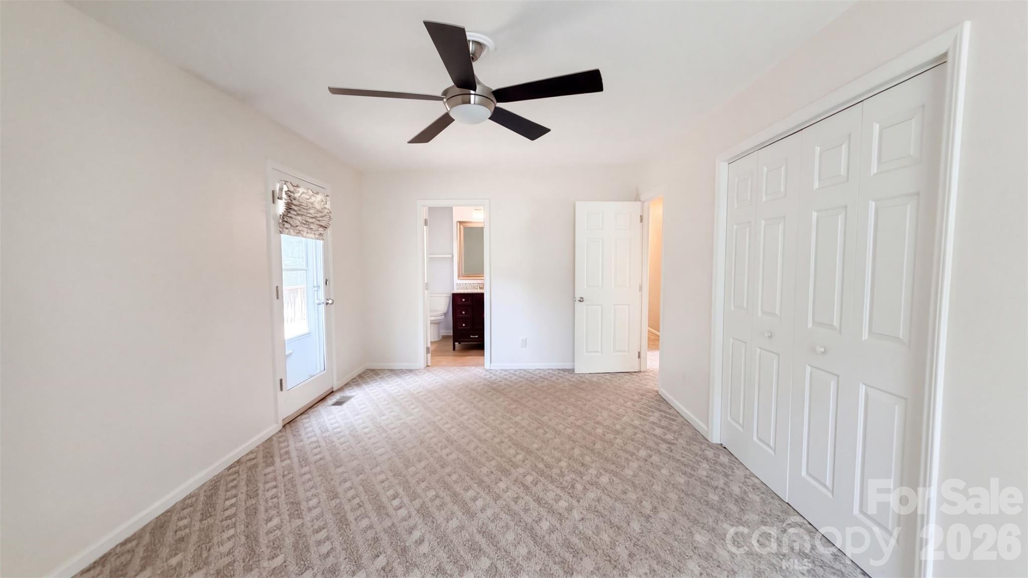 Single Family Residence at 2500 Jacobs Road, Gastonia, photo 4 of 16
