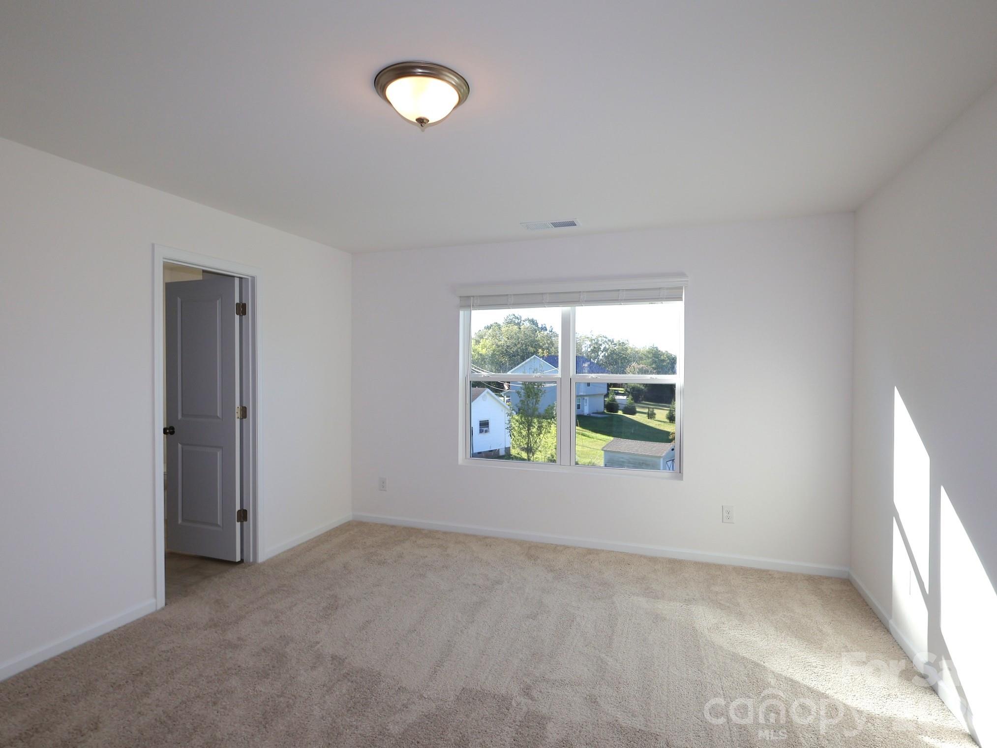 Owner's suite - 2707 Yeager Drive NW, Concord