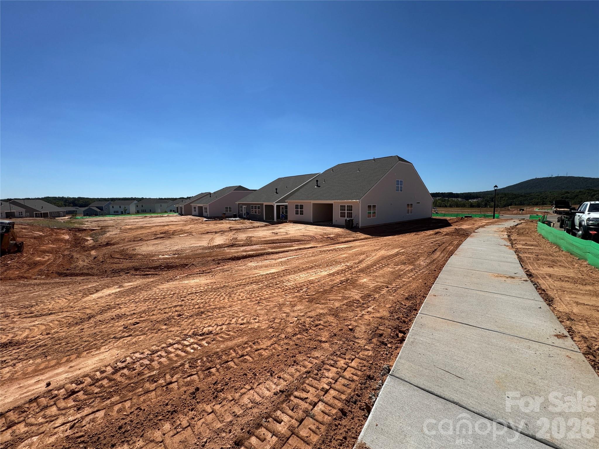 Single Family Residence at 7179 Juneberry Way, Maiden, photo 4 of 13