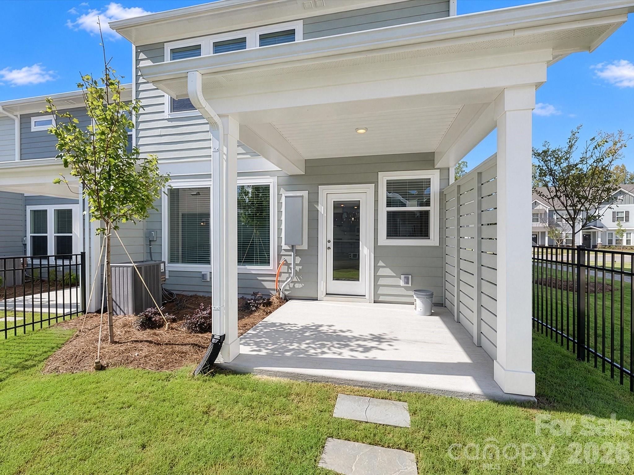 Townhouse at 10034 Mamillion Drive, Huntersville, photo 20 of 21