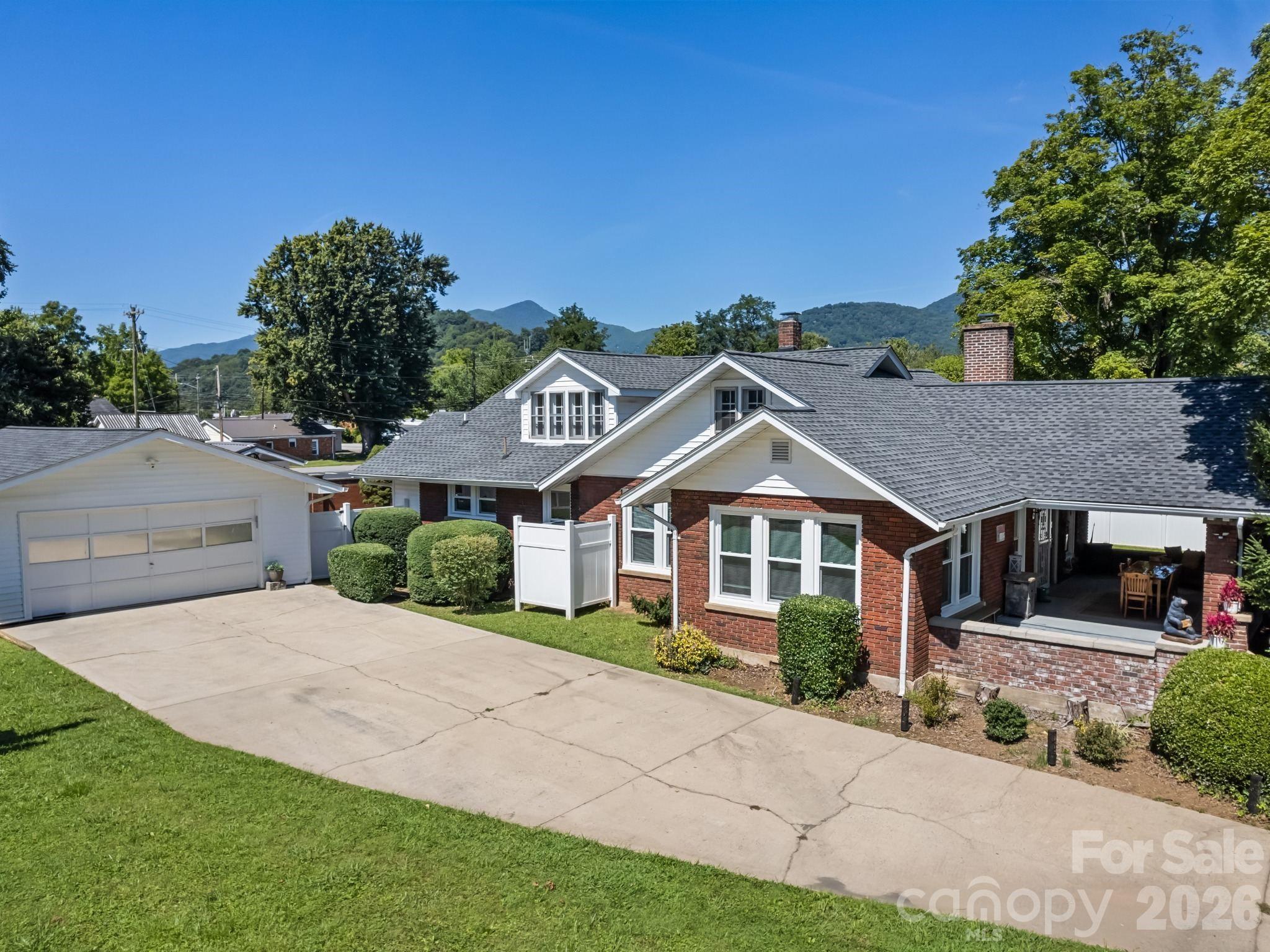 Historic Brick Home with 2 Car Garage - 50 Epsom Street, Waynesville