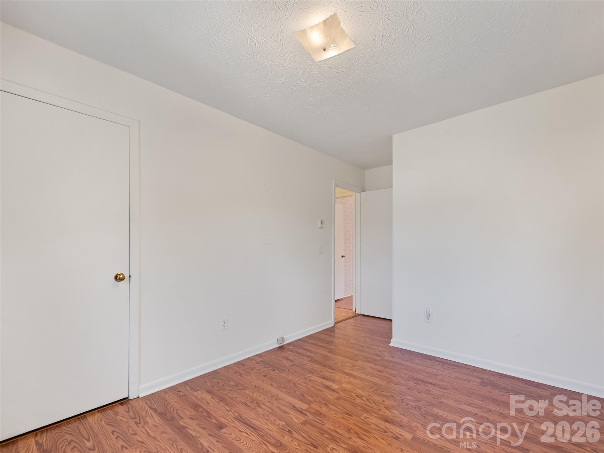 Single Family Residence at 158 Candlelight Circle, Clyde, photo 31 of 32