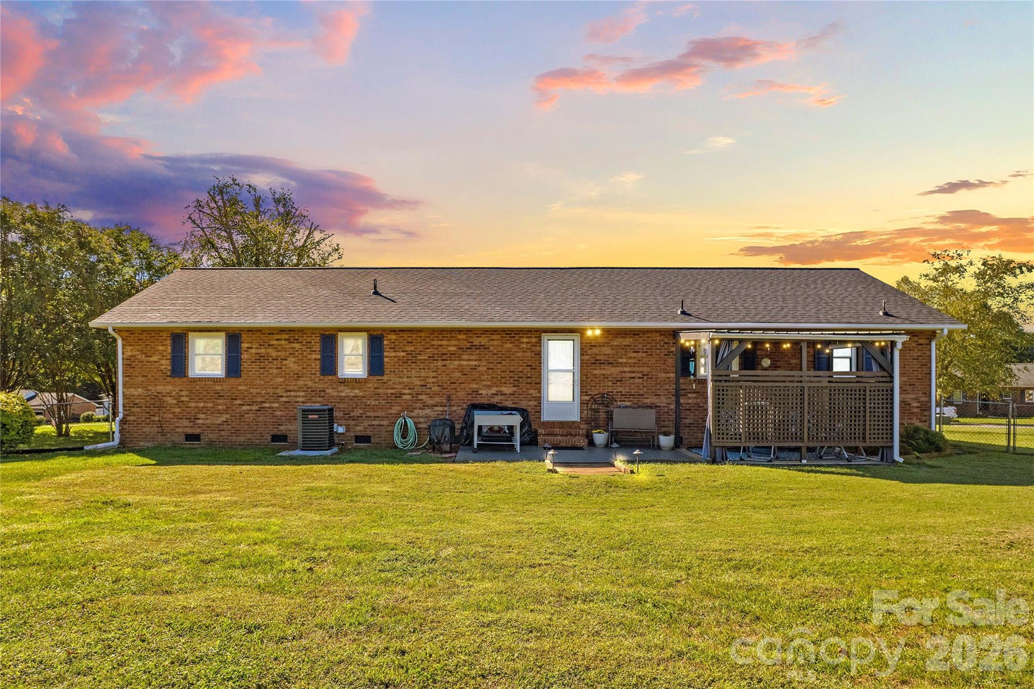 Single Family Residence at 186 Antler Drive, Statesville, photo 30 of 37