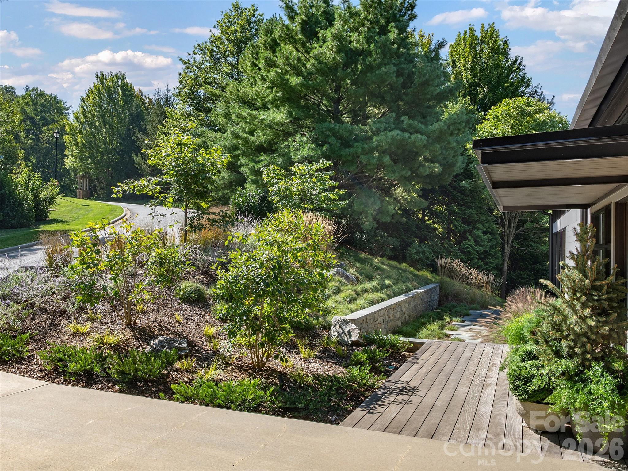 Single Family Residence at 6 Waterside Drive, Asheville, photo 3 of 75