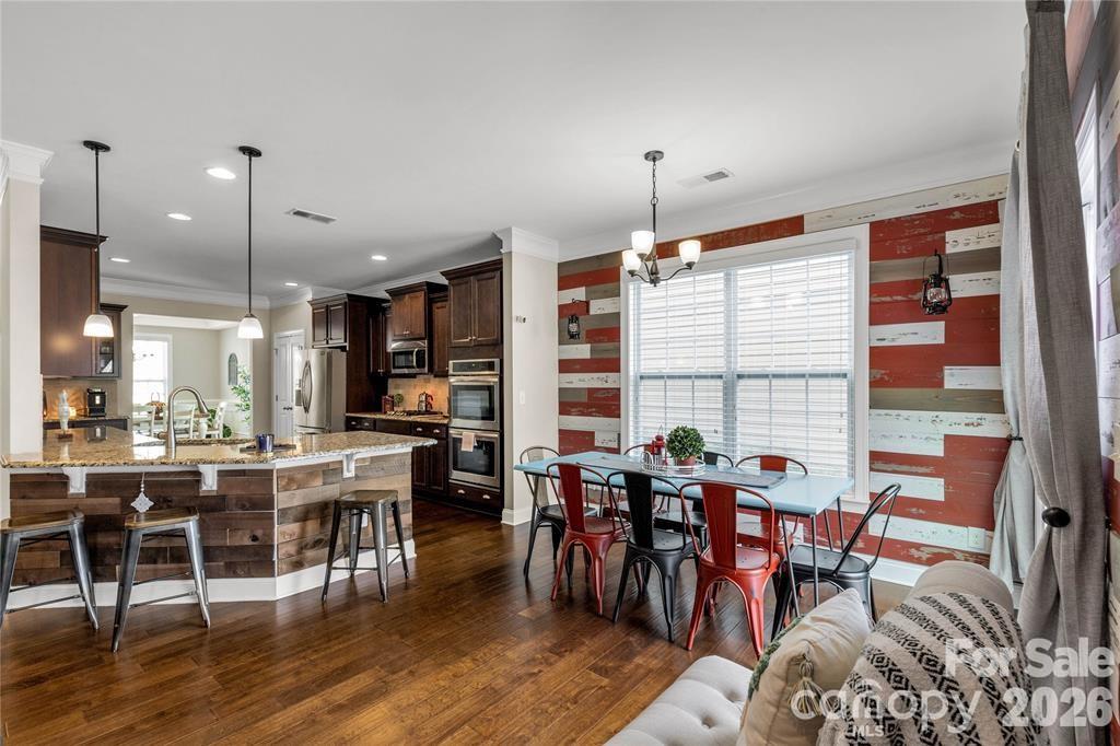 Single Family Residence at 1372 Rainier Drive, Fort Mill, photo 21 of 47