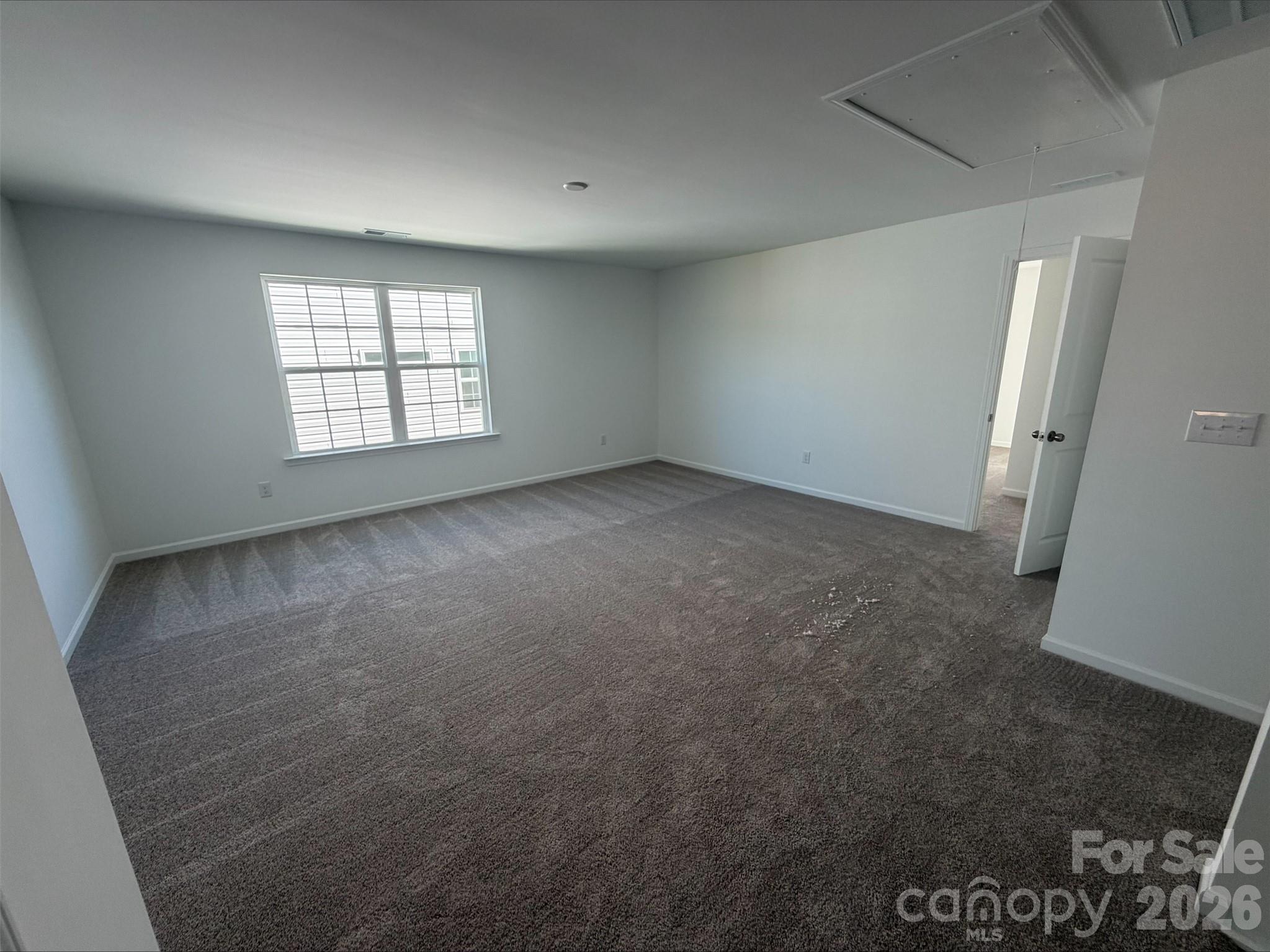 Single Family Residence at 1634 Grassy Knoll Trail, Maiden, photo 5 of 10