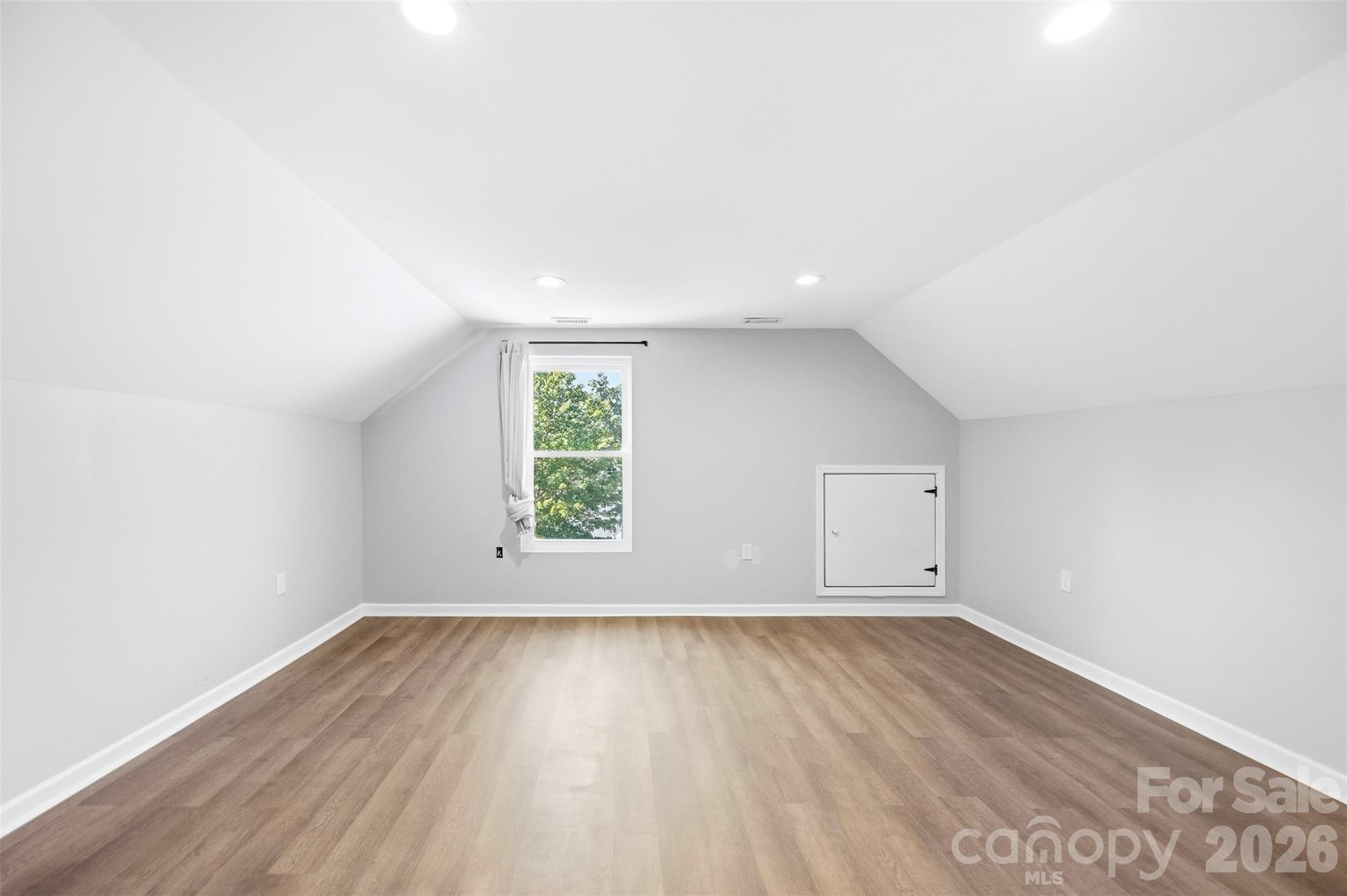Single Family Residence at 3787 Rolling View Lane, Maiden, photo 17 of 20