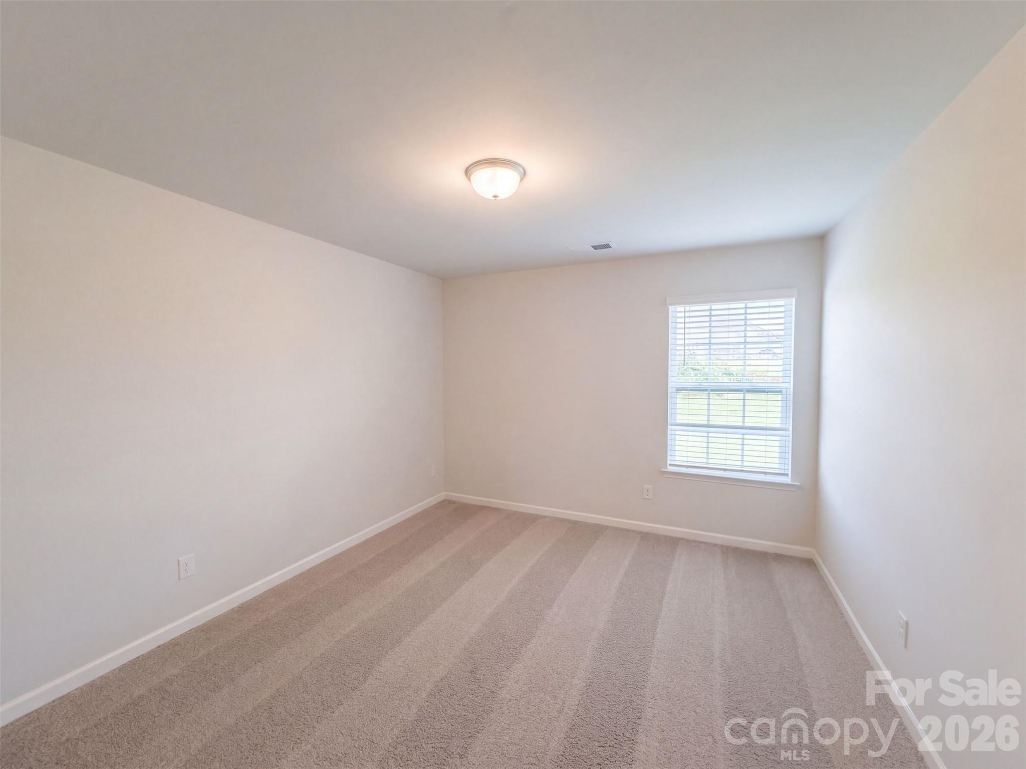 Single Family Residence at 1554 Gaston Mountain Drive, Dallas, photo 11 of 19