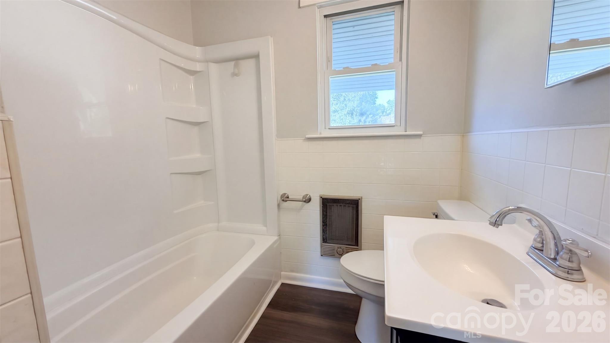 Single Family Residence at 101 Craig Street, Stanley, photo 9 of 16