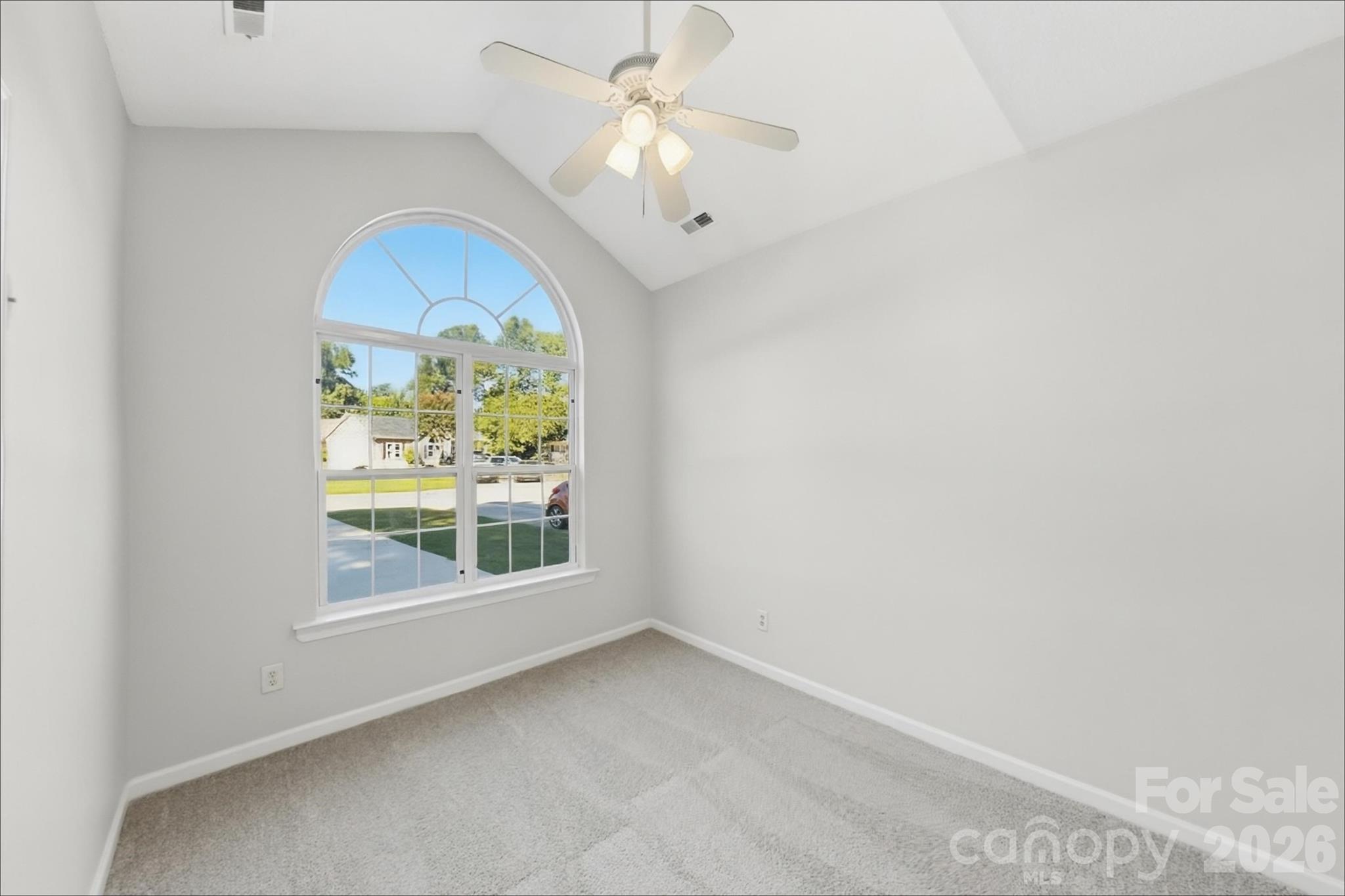 Single Family Residence at 834 Horseman Drive, Rock Hill, photo 11 of 18