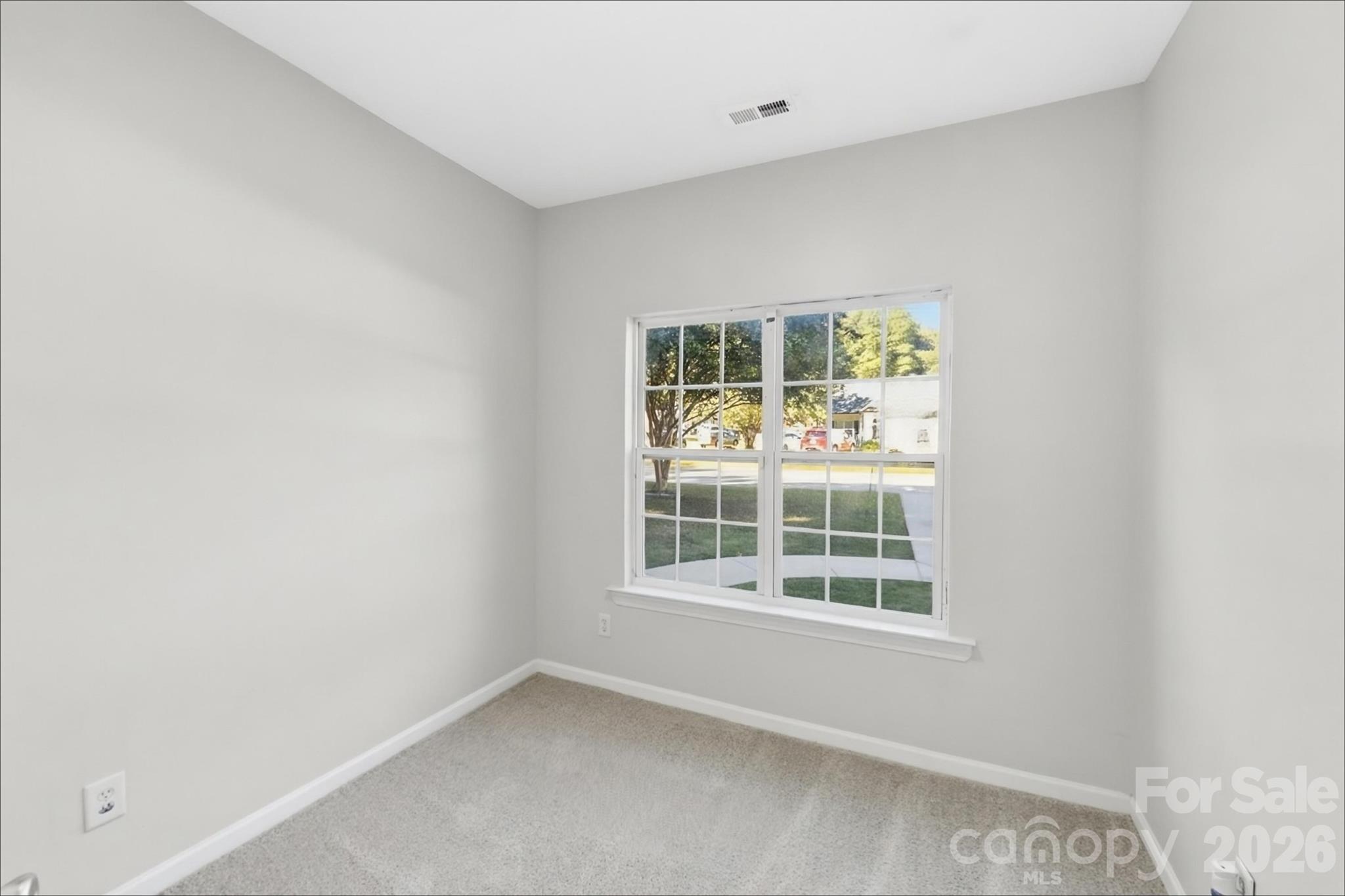 Single Family Residence at 834 Horseman Drive, Rock Hill, photo 14 of 18