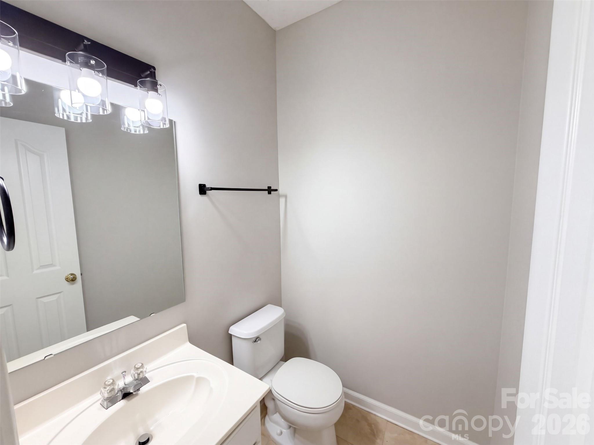 Single Family Residence at 1159 Tufton Place NW, Concord, photo 15 of 26